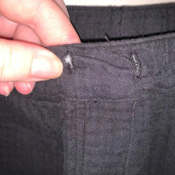 Xirena Black Textured Cropped Tapered Jogger Pants XS - Picture 9 of 11